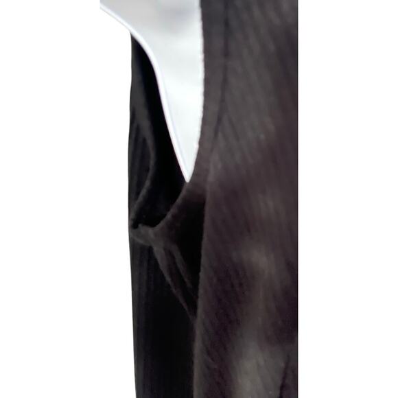 NWT White Birch Oversized Black Ribbed Tank Top β Size Large oversized - Picture 3 of 6